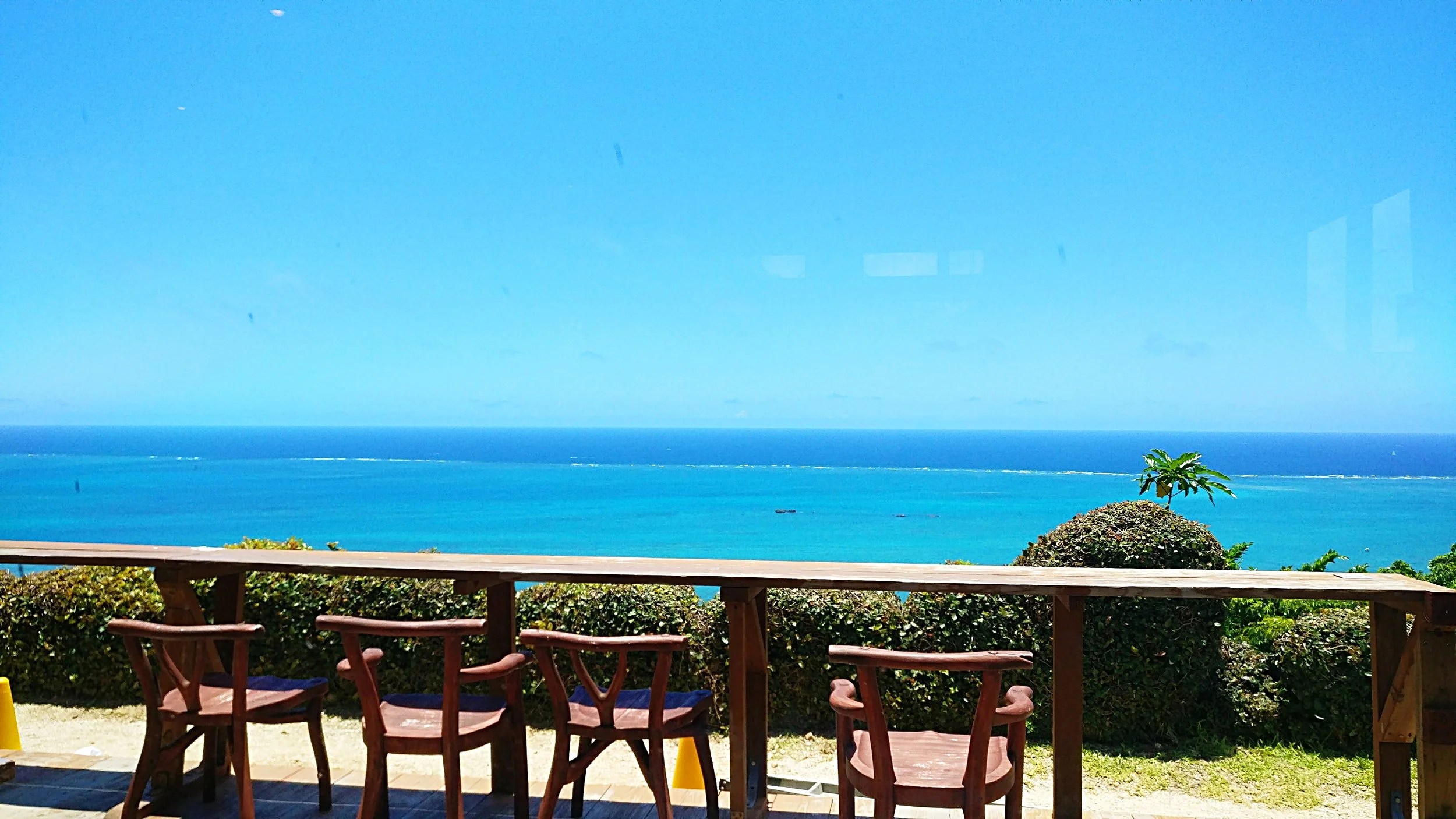  Excuse the smudge marks from the window I sat behind - it was just too hot to go out there!!! 